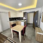 Nurel Shark Aparthotel