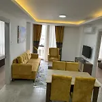 Nurel Shark Aparthotel