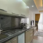 Nurel Shark Aparthotel