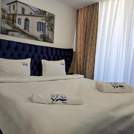 Nurel Shark Lägenhetshotell 4*