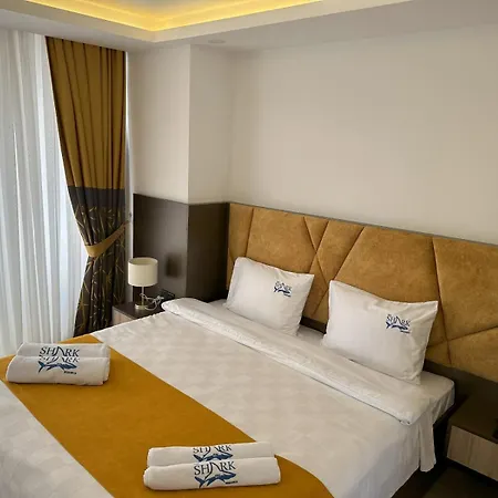 Aparthotel Nurel Shark