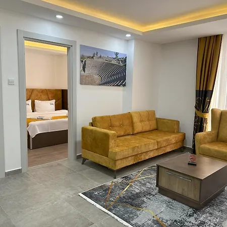 Nurel Shark 키레니아