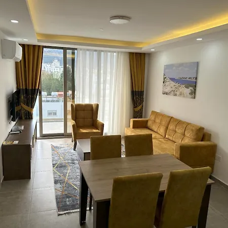 Nurel Shark Hotel 3*