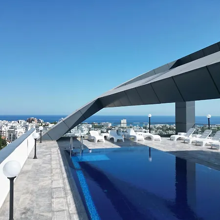 ホテル Nurel Shark キレニア