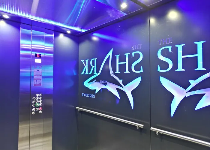 Nurel Shark ホテル 3*