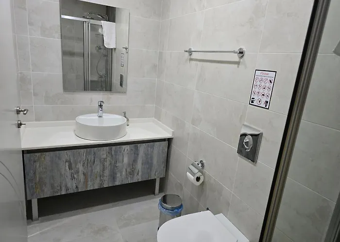 ホテル Nurel Shark