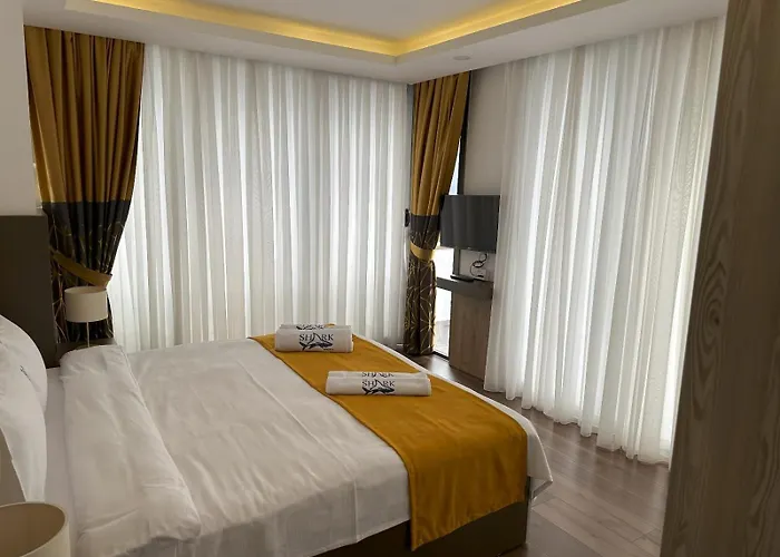 ホテル Nurel Shark