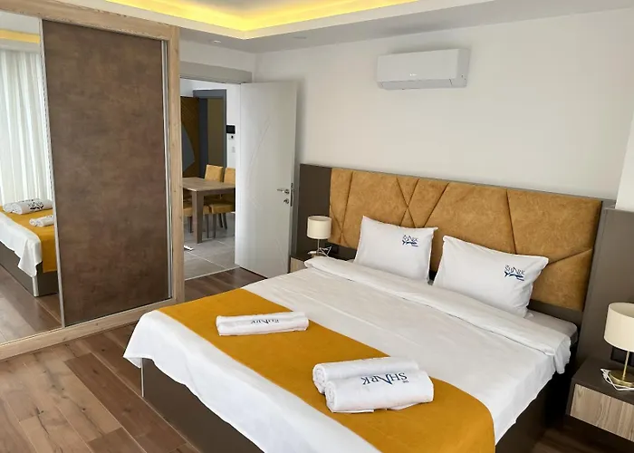 Nurel Shark ホテル 3*