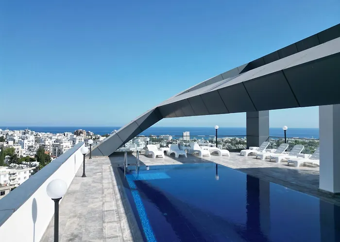 ホテル Nurel Shark キレニア