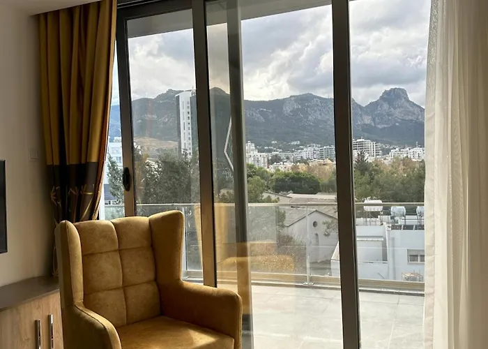 Nurel Shark ホテル キレニア